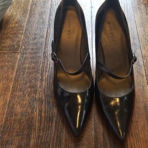 Mary Jane pointed heels